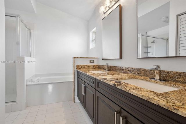 192 SW 204th Ave 192, Pembroke Pines, FL 33029