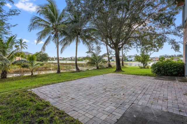 192 SW 204th Ave 192, Pembroke Pines, FL 33029