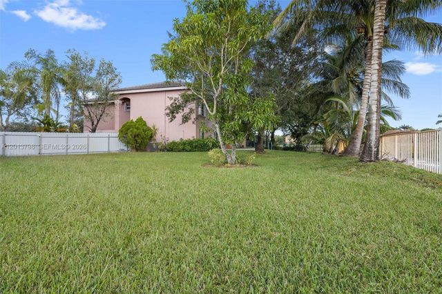 192 SW 204th Ave 192, Pembroke Pines, FL 33029