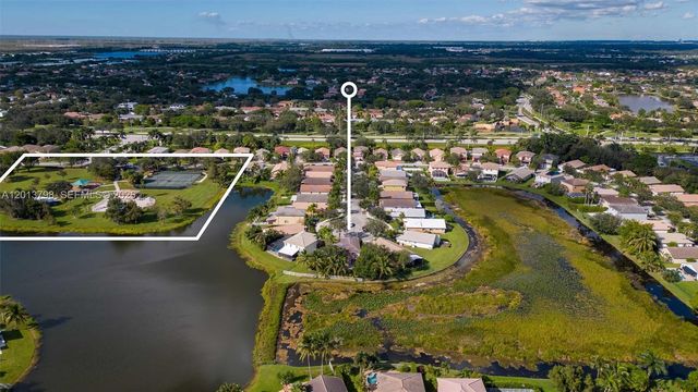 192 SW 204th Ave 192, Pembroke Pines, FL 33029