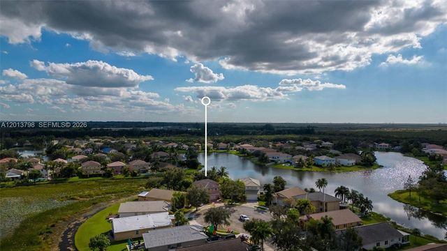 192 SW 204th Ave 192, Pembroke Pines, FL 33029