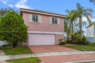 192 SW 204th Ave 192, Pembroke Pines, FL 33029