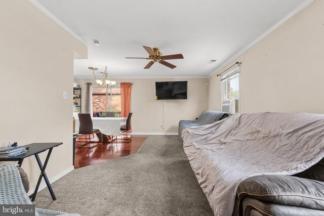 913 CHESTNUT ST, Collingdale, PA 19023