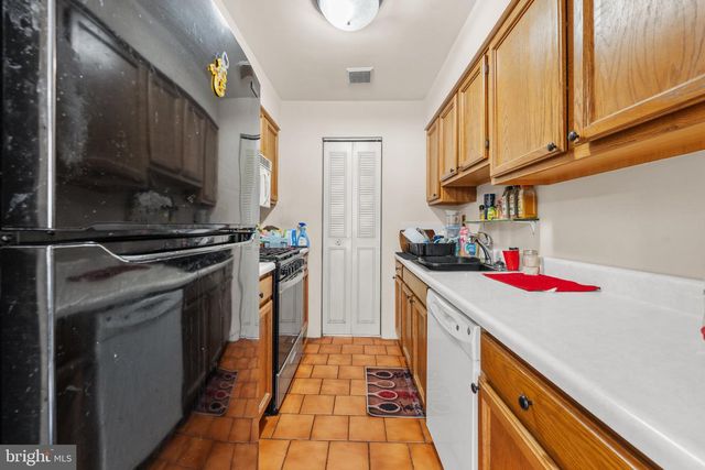 913 CHESTNUT ST, Collingdale, PA 19023