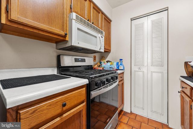 913 CHESTNUT ST, Collingdale, PA 19023
