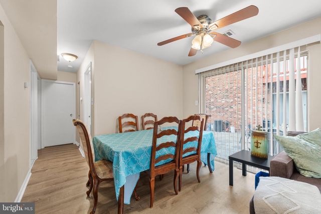 913 CHESTNUT ST, Collingdale, PA 19023