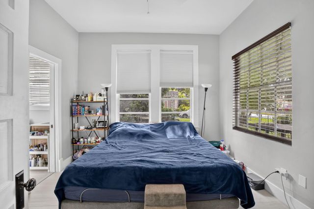 2465 Taylor Street, Hollywood, FL 33020