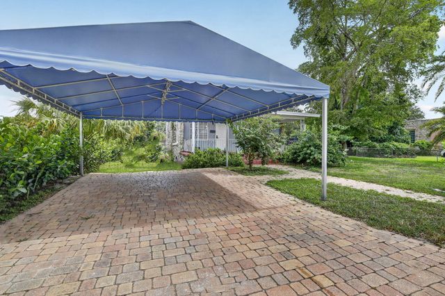 2465 Taylor Street, Hollywood, FL 33020