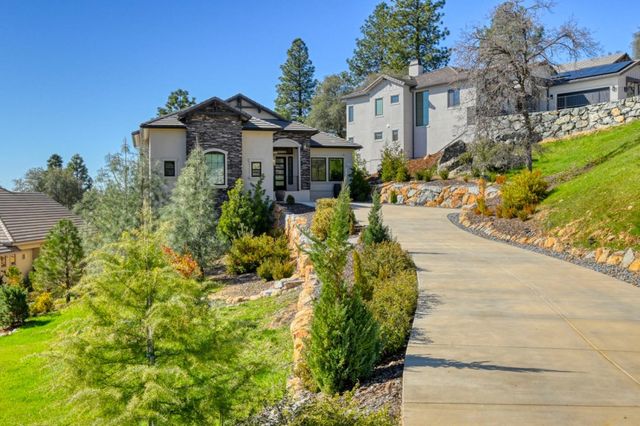 1412 Lodge View Dr, Meadow Vista, CA 95722