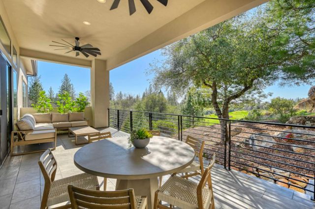 1412 Lodge View Dr, Meadow Vista, CA 95722