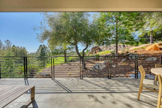1412 Lodge View Dr, Meadow Vista, CA 95722