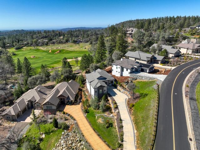 1412 Lodge View Dr, Meadow Vista, CA 95722
