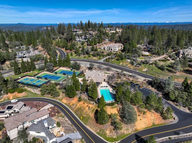 1412 Lodge View Dr, Meadow Vista, CA 95722