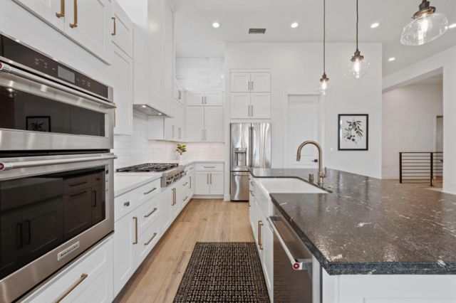 1412 Lodge View Dr, Meadow Vista, CA 95722