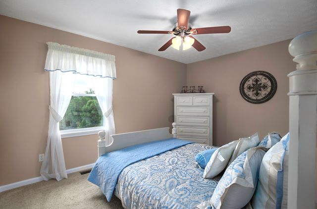 395 Cedar Lake Road, Versailles, KY 40383