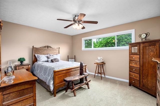 395 Cedar Lake Road, Versailles, KY 40383