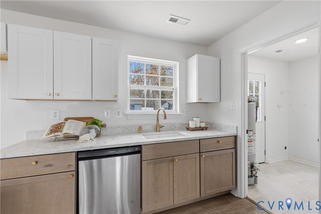 1460 Farley Ct, Henrico, VA 23150