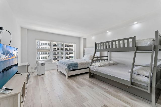 3750 Galt Ocean Drive 1002, Fort Lauderdale, FL 33308