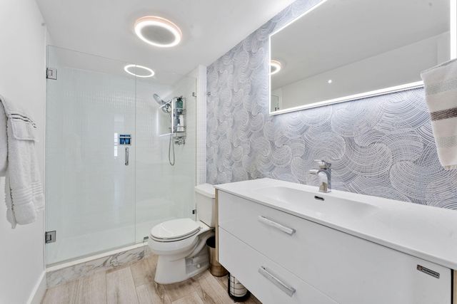 3750 Galt Ocean Drive 1002, Fort Lauderdale, FL 33308