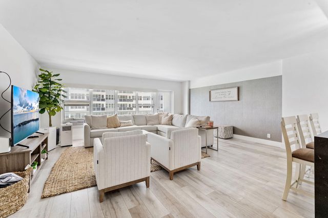 3750 Galt Ocean Drive 1002, Fort Lauderdale, FL 33308