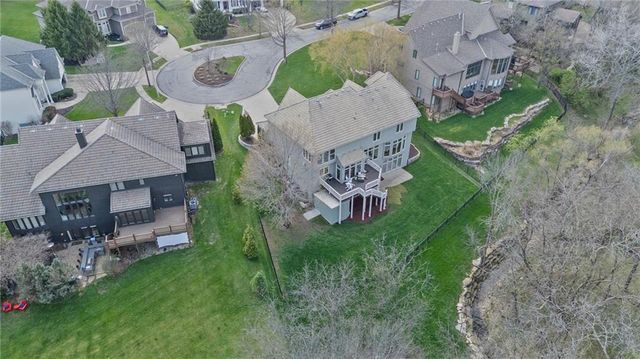 4246 W 150 Terrace, Leawood, KS 66224