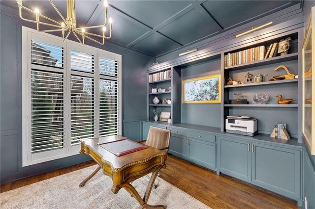4246 W 150 Terrace, Leawood, KS 66224