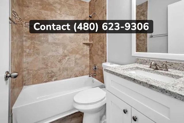 1286 Woodcrest Road S, West Palm Beach, FL 33417