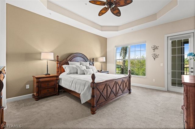 8069 Players Cove DR 202, Naples, FL 34113