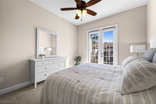 8069 Players Cove DR 202, Naples, FL 34113