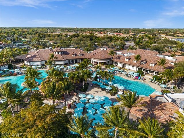 8069 Players Cove DR 202, Naples, FL 34113