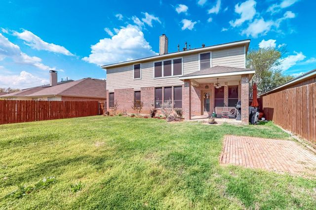 1312 Cattle Crossing Drive, Fort Worth, TX 76131