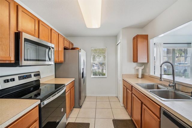 12937 TRADE PORT PLACE, Riverview, FL 33579