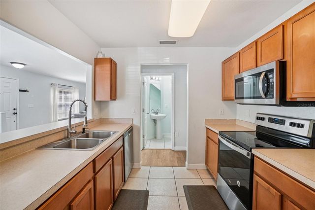 12937 TRADE PORT PLACE, Riverview, FL 33579