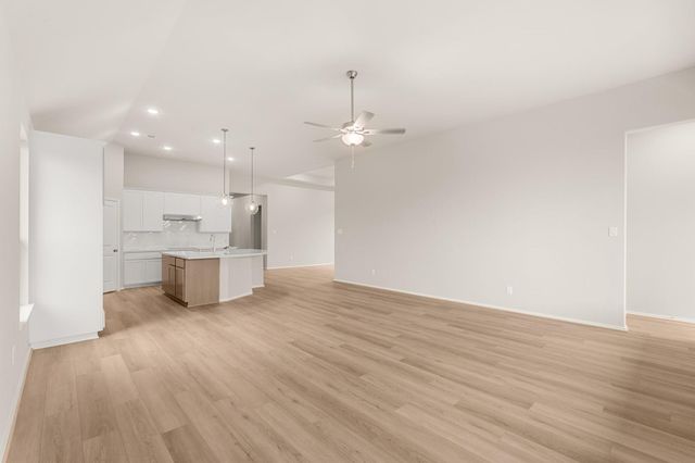 1447 Florecer Lane, Magnolia, TX 77354