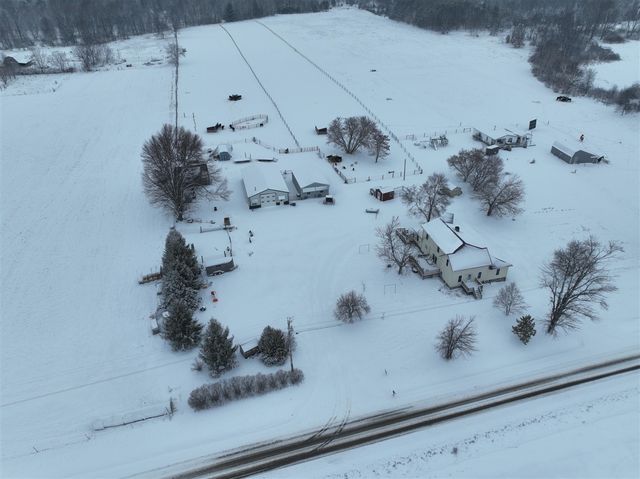 4273 W 80th Street, Fremont, MI 49412