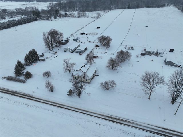 4273 W 80th Street, Fremont, MI 49412