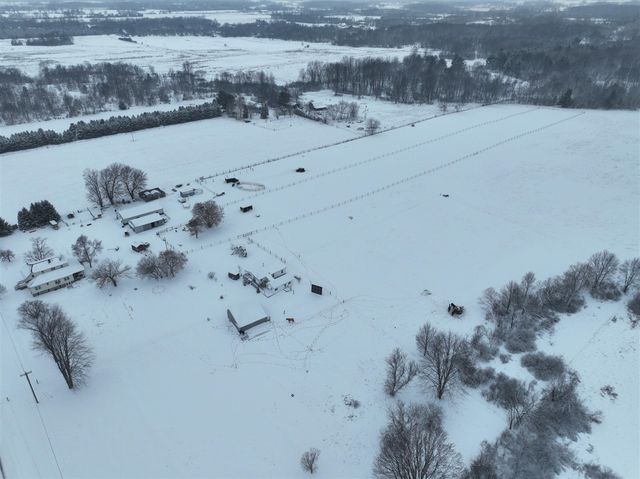 4273 W 80th Street, Fremont, MI 49412