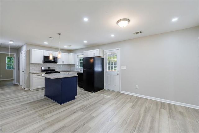 3554 Adkins NW Road, Atlanta, GA 30331