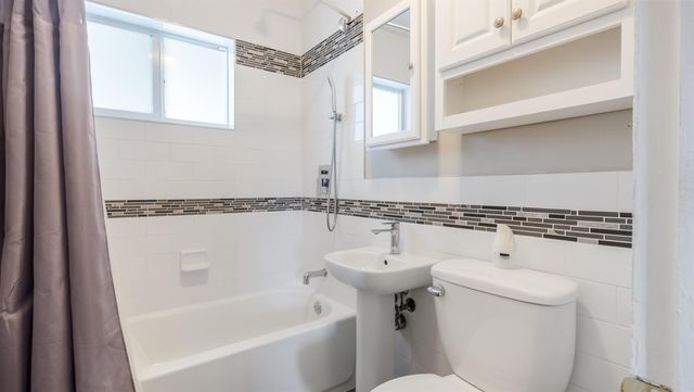 3500 SW 47 Ave Avenue, West Park, FL 33023