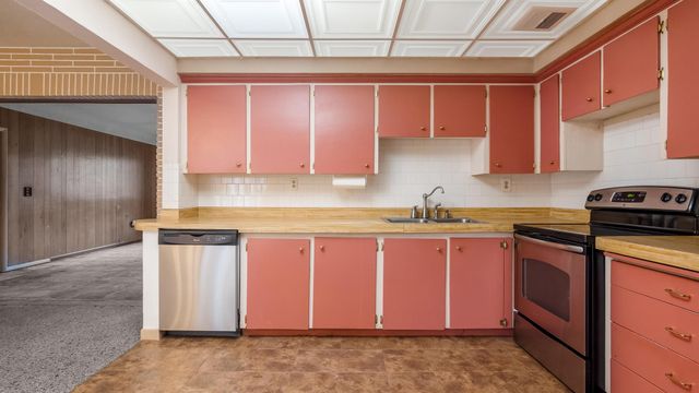 3500 SW 47 Ave Avenue, West Park, FL 33023