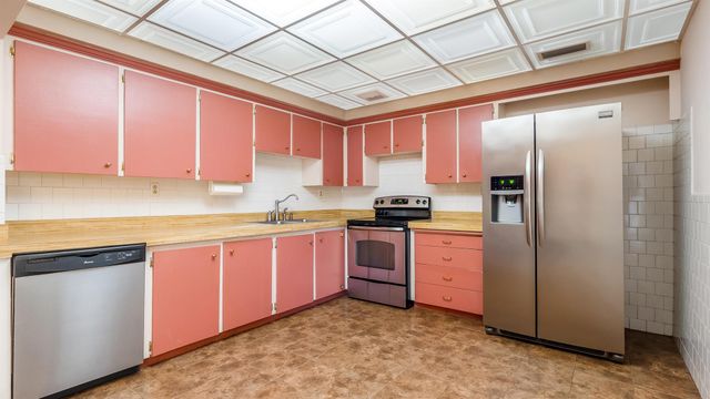 3500 SW 47 Ave Avenue, West Park, FL 33023