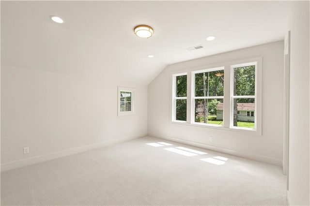 4617 W 72nd Street, Prairie Village, KS 66208