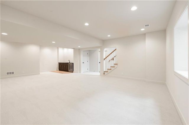 4617 W 72nd Street, Prairie Village, KS 66208