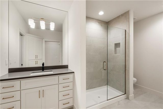 4617 W 72nd Street, Prairie Village, KS 66208