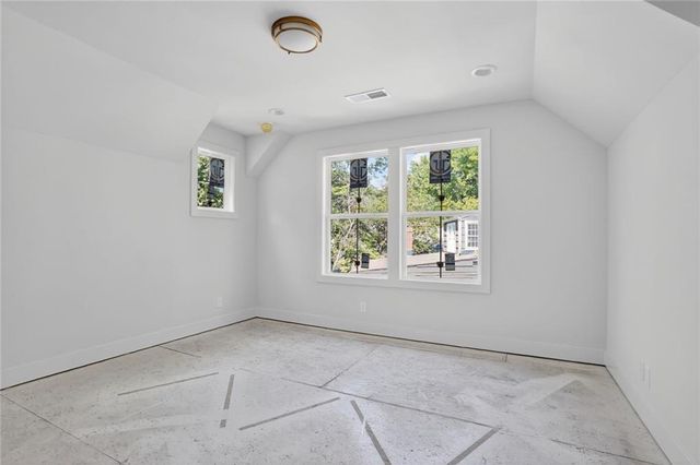 4617 W 72nd Street, Prairie Village, KS 66208