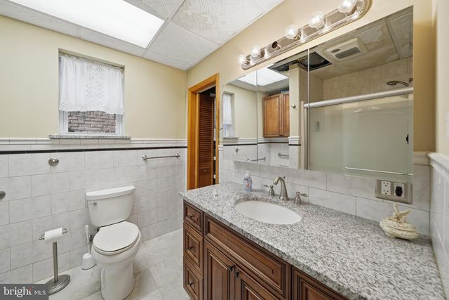 2110 S BROAD ST, Philadelphia, PA 19145