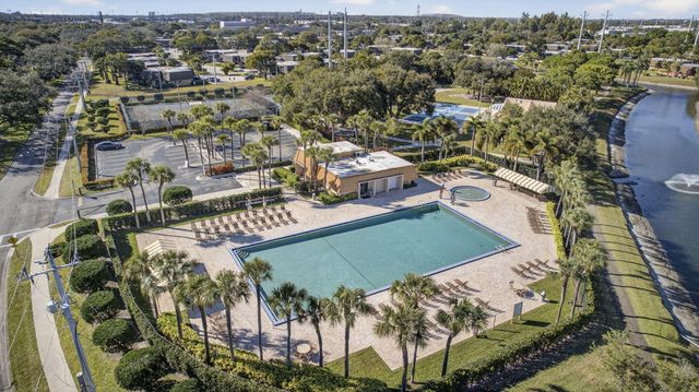 1101 11TH Way, West Palm Beach, FL 33407