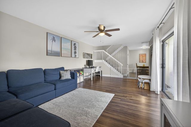 1101 11TH Way, West Palm Beach, FL 33407