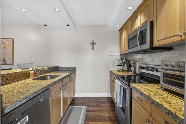 1101 11TH Way, West Palm Beach, FL 33407