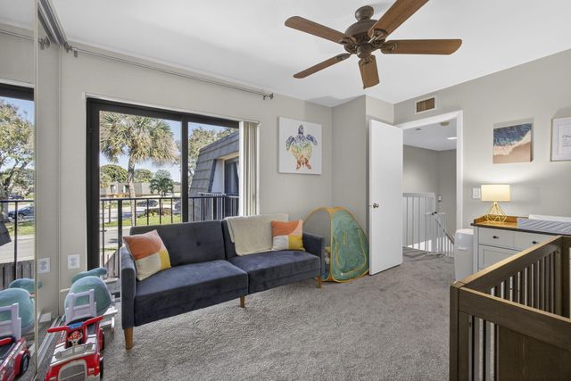 1101 11TH Way, West Palm Beach, FL 33407